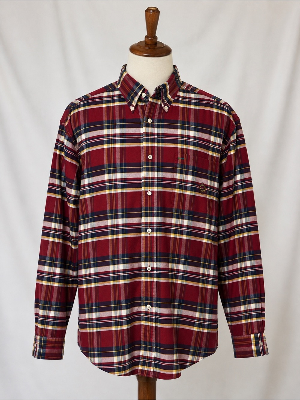 Tommy Hilfiger Men’s Large Plaid Button Down Shirt Red Navy Crest 100% Cotton